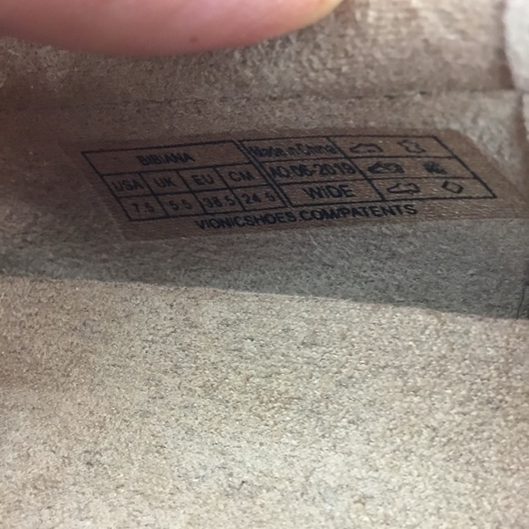 NWOT Vionic Bibiana Suede Slip On Horsebit Loafers Burgundy - Picture 12 of 13